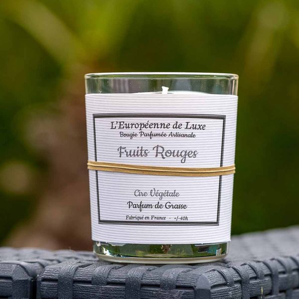 bougie en cire véégtale 100% sans OGM senteur fruits rouges